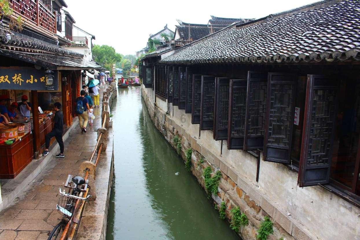 列宁遇刺前后，领土丢失崇拜兴起，列宁：立刻停止，不搞个人崇拜